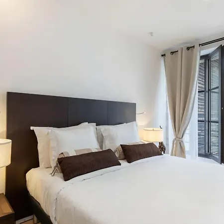 Stunning 2 Bedroom * Paris