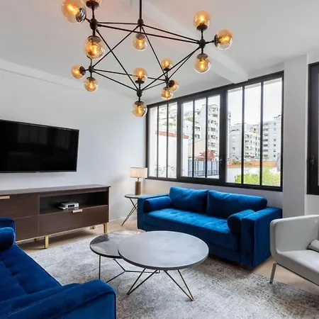 Stunning 2 Bedroom Paris