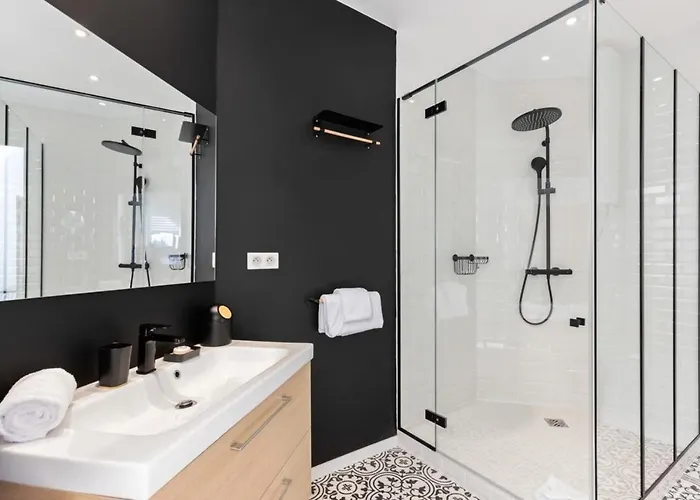 Appartement Stunning 2 Bedroom *